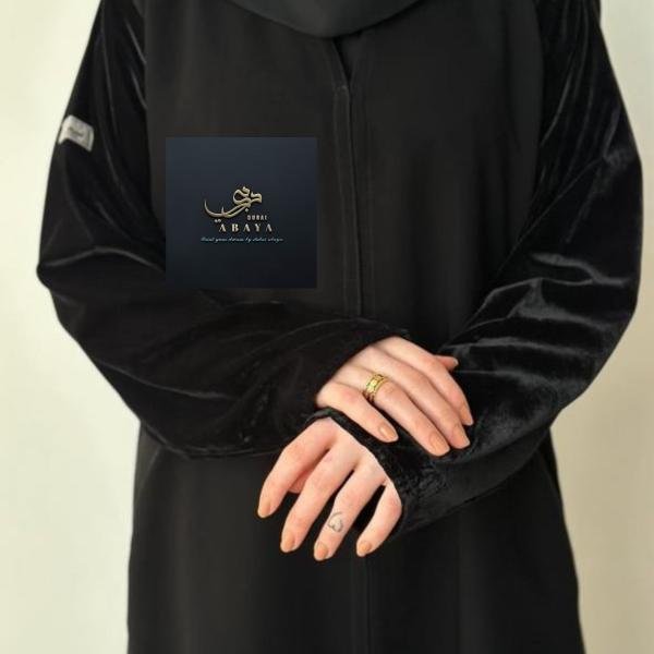 Exclusive abaya