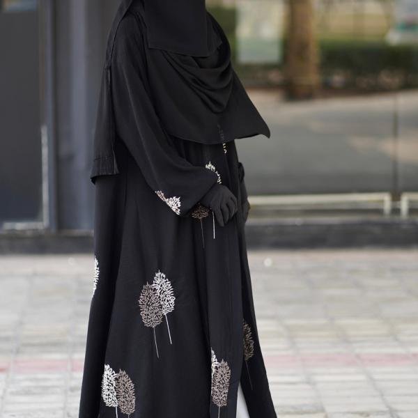 Special  embroidery Dubai abaya ✨